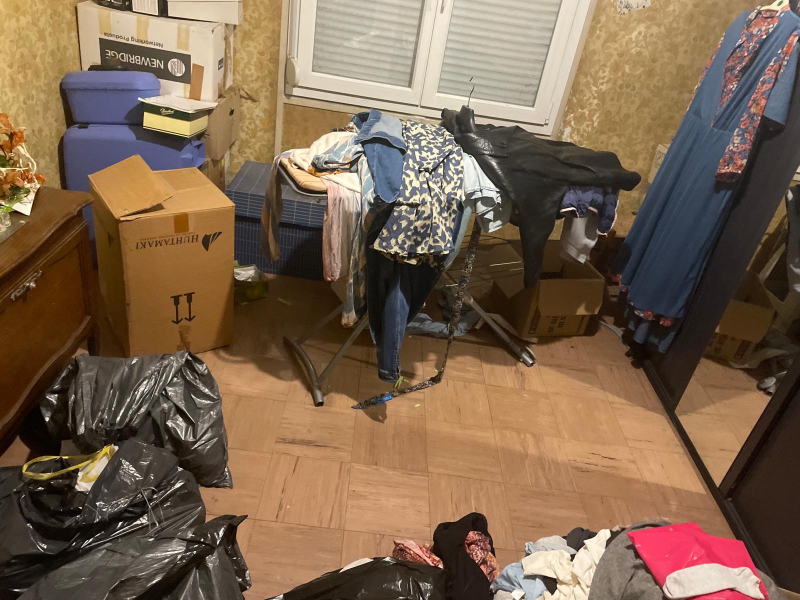 Les étapes essentielles d’un nettoyage extrême : comment assainir un logement ?