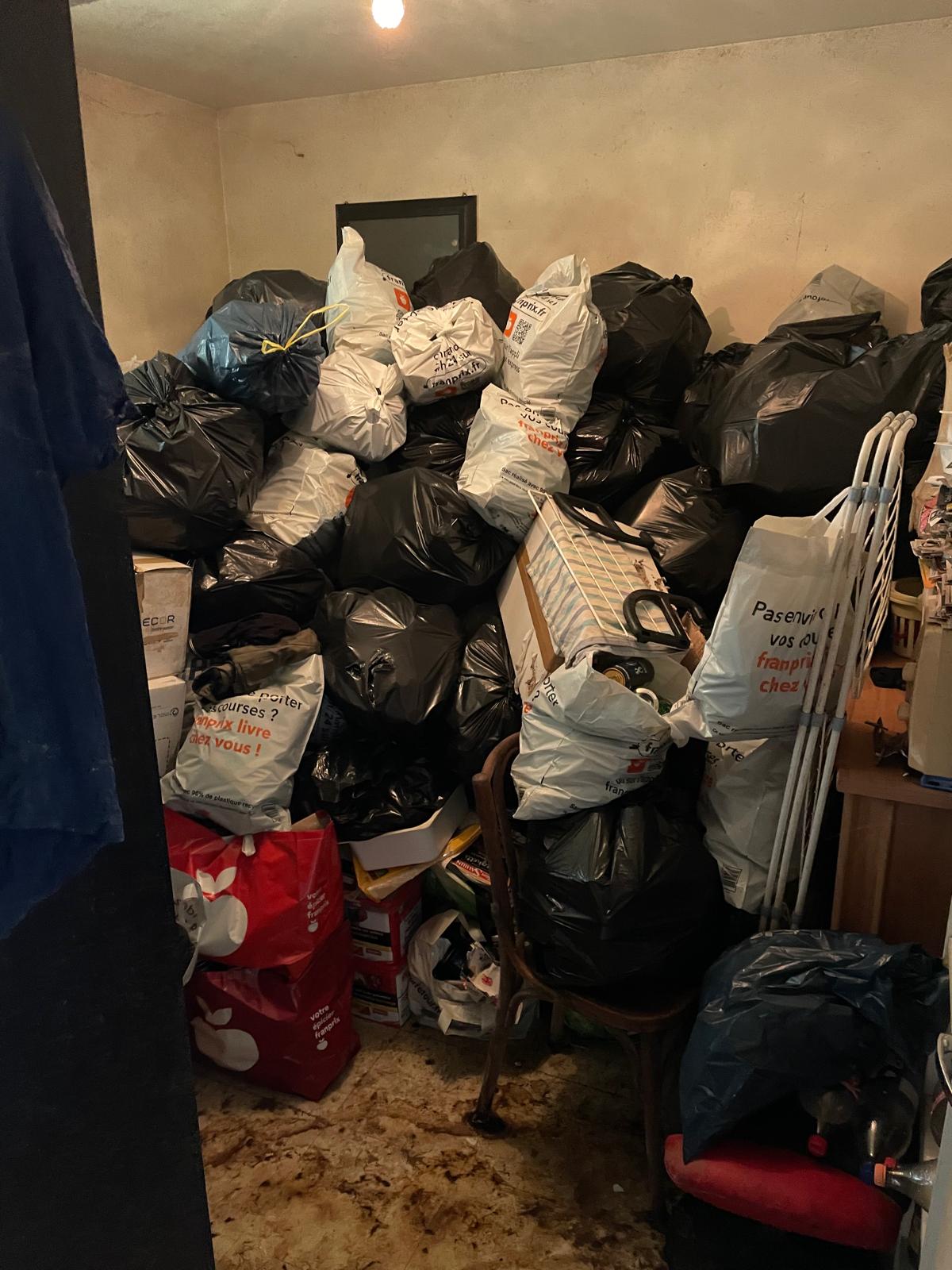 Rétablir un cadre de vie sain : méthodes pour nettoyer un logement